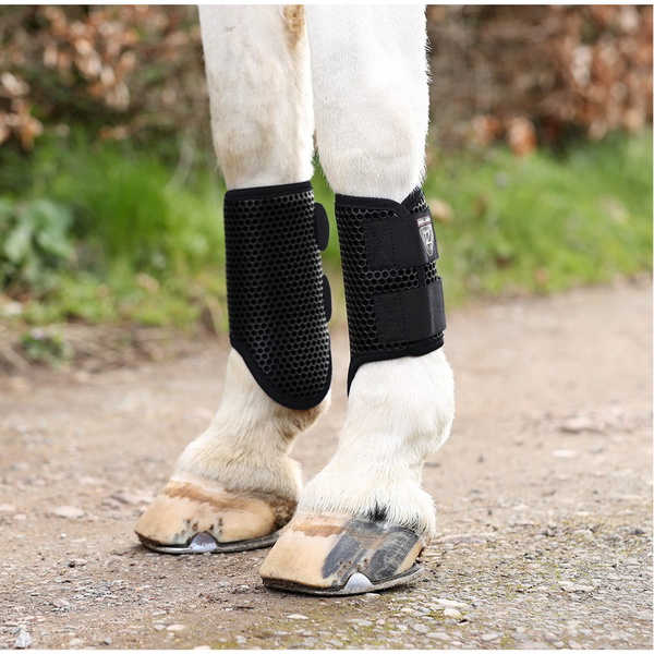 Equilibrium Tri-Zone Brushing Boot 8546 - Black